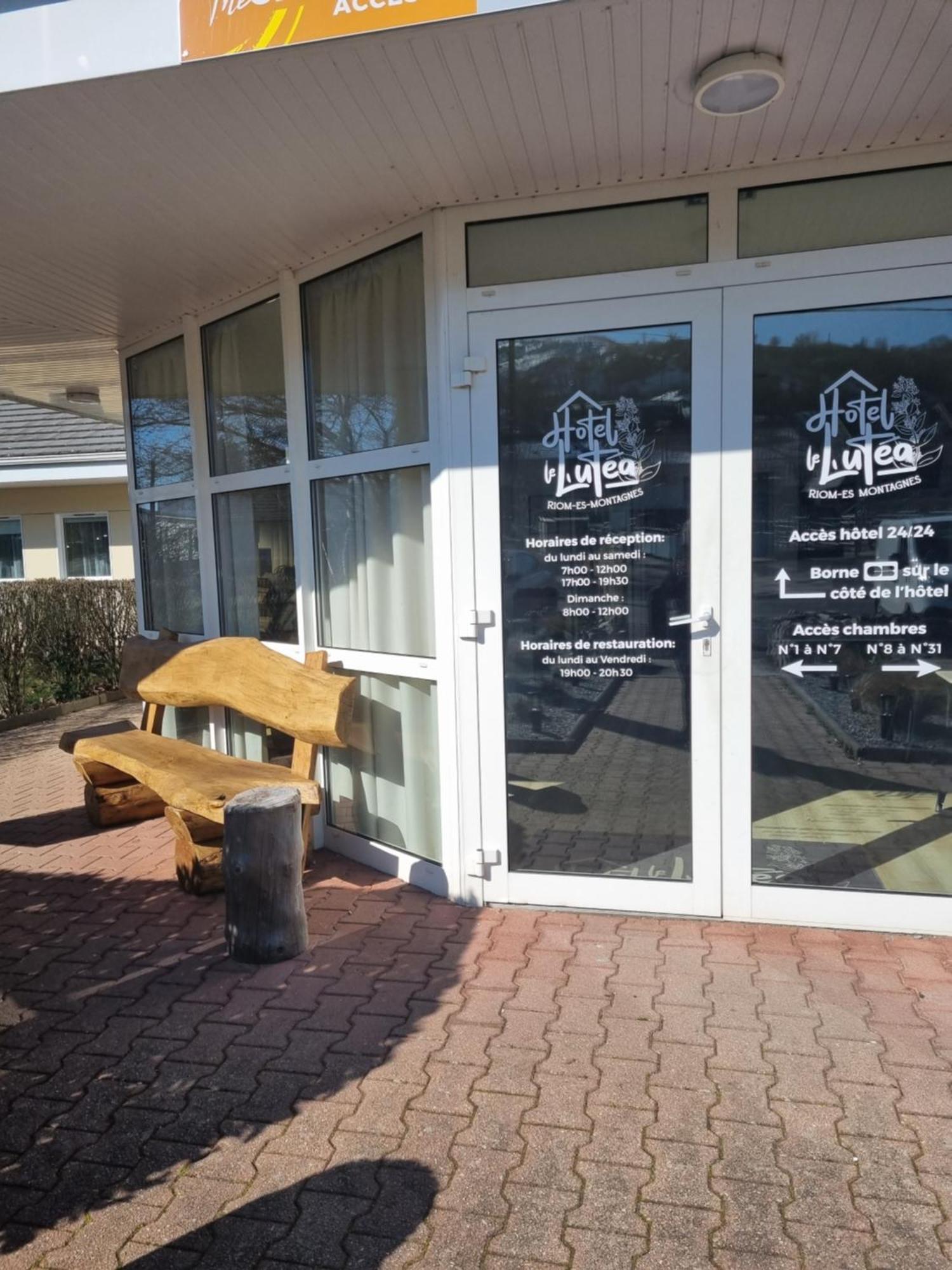 The Originals Access, Hotel Le Lutea Riom-es-Montagnes Exterior foto